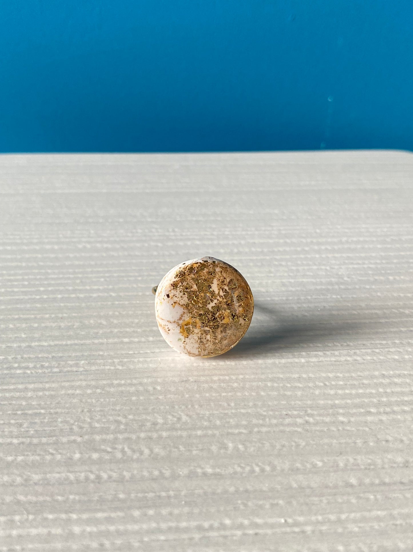 Anello ROUND GOLDY WHITE
